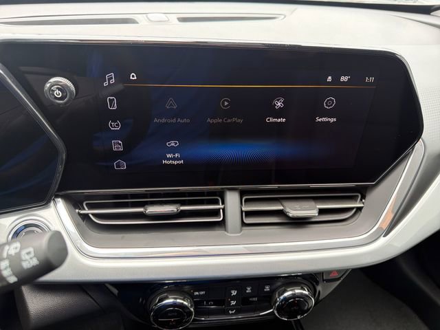 New 2026 Chevrolet Trax LT FWD image 28