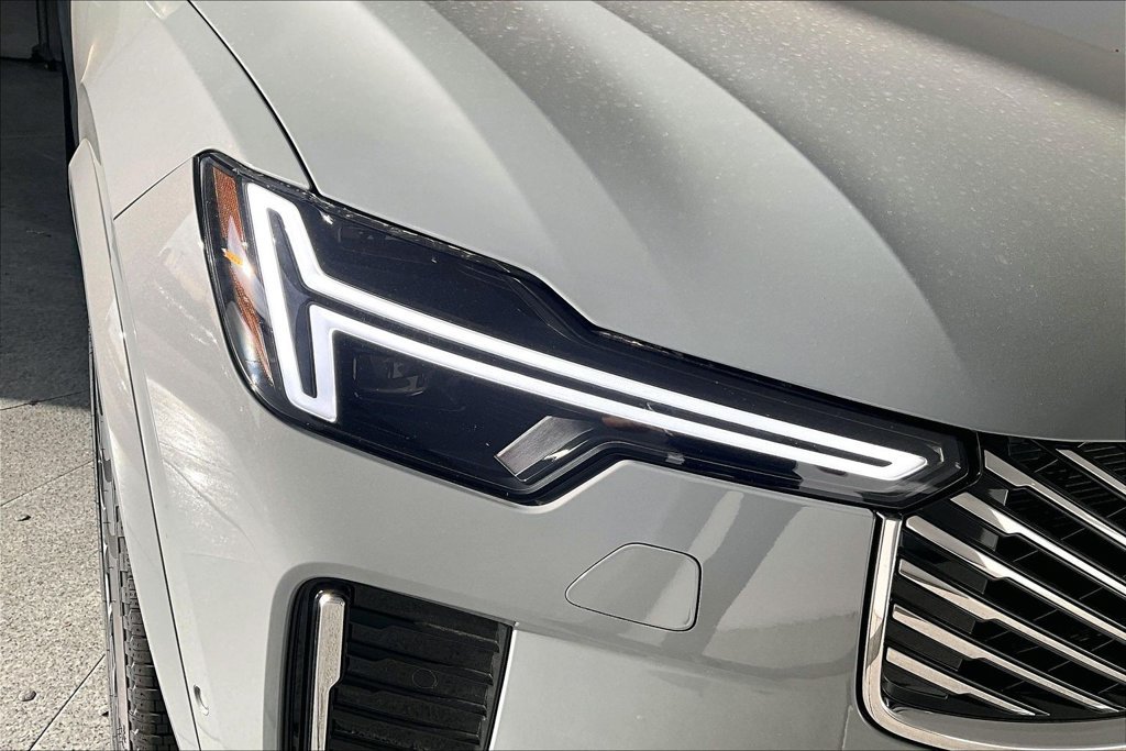 New 2026 Volvo XC90 T8 Plus w/ Protection Package Premier AWD/4WD image 30