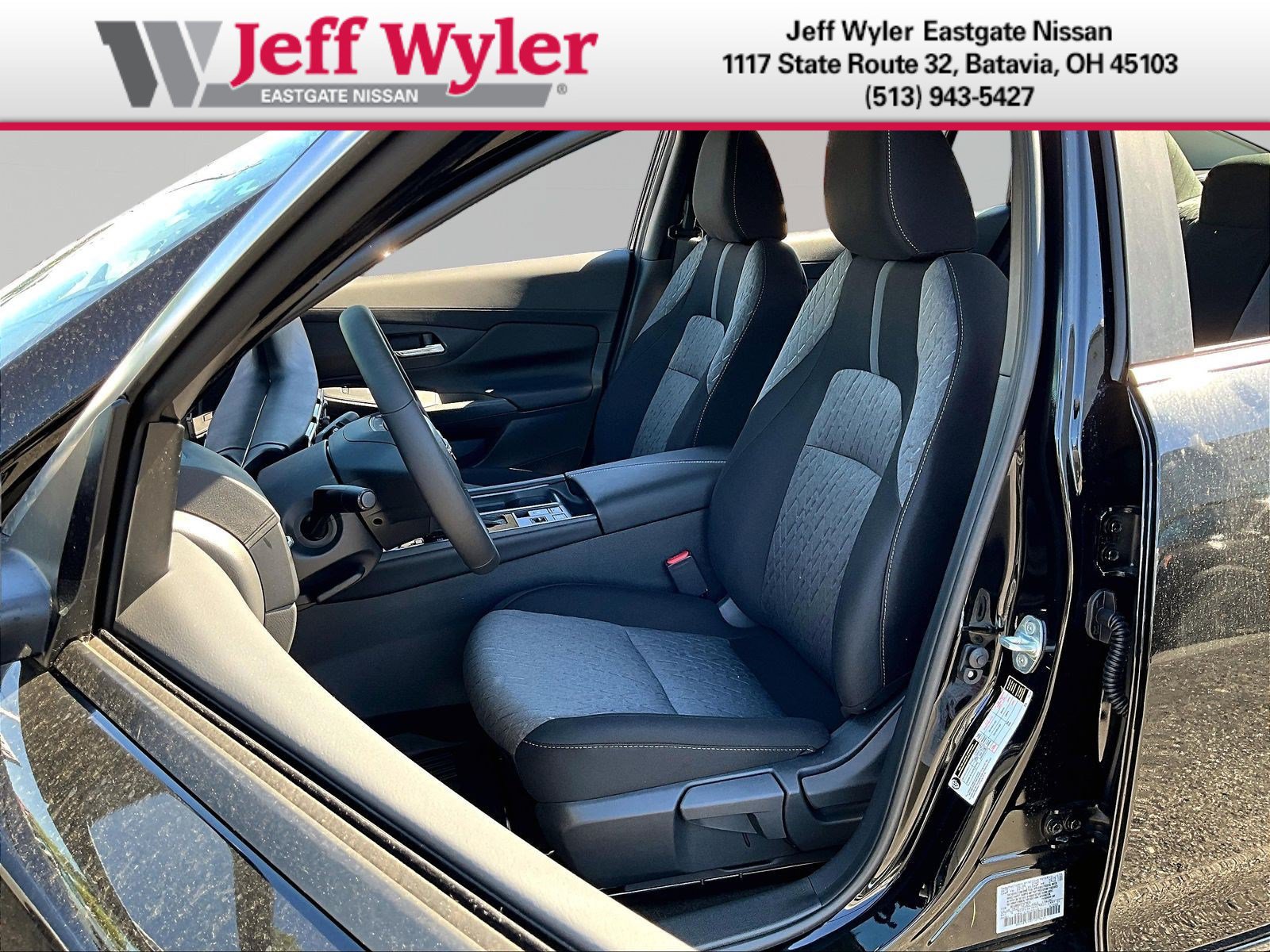 New 2026 Nissan Sentra SV w/ SV Convenience Package FWD image 16