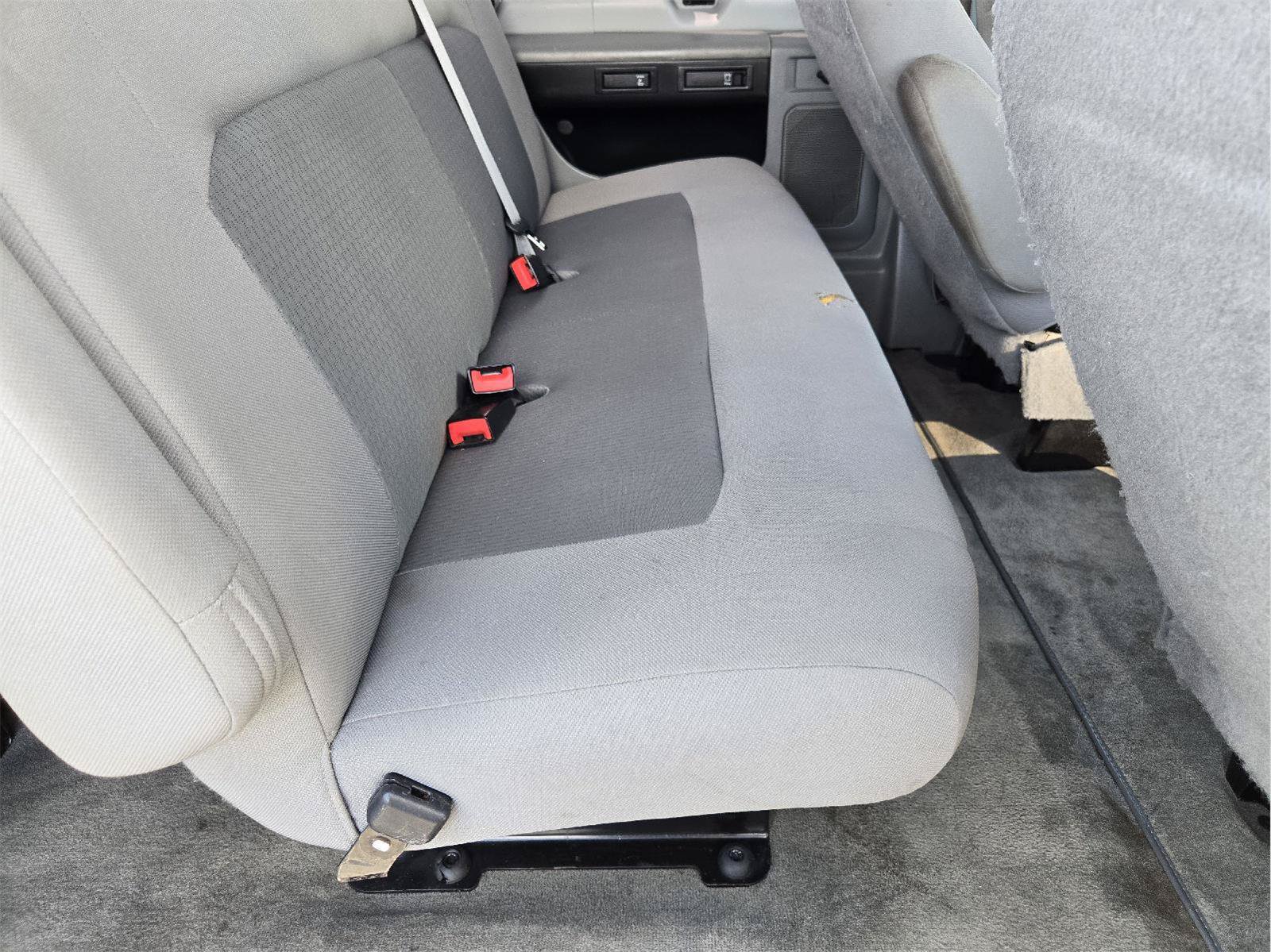 Used 2014 Ford E-350 and Econoline 350 XLT RWD image 28