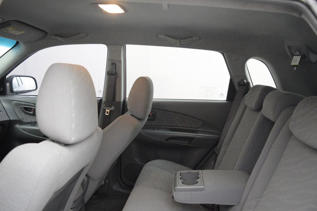 Used 2005 Hyundai Tucson GL FWD image 12