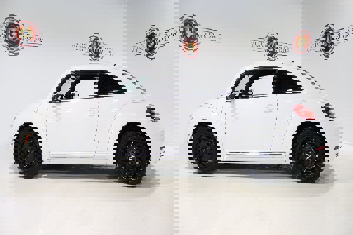 Used 2012 Volkswagen Beetle 2.5 image 26