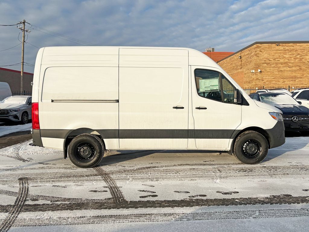 Used 2026 Mercedes-Benz Sprinter 2500 image 2