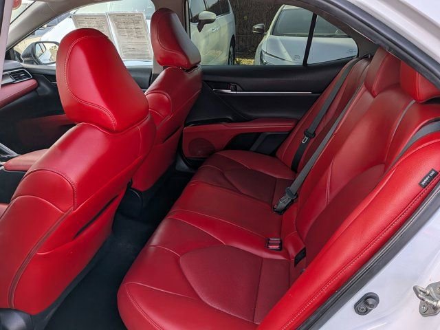 Used 2021 Toyota Camry XSE image 15