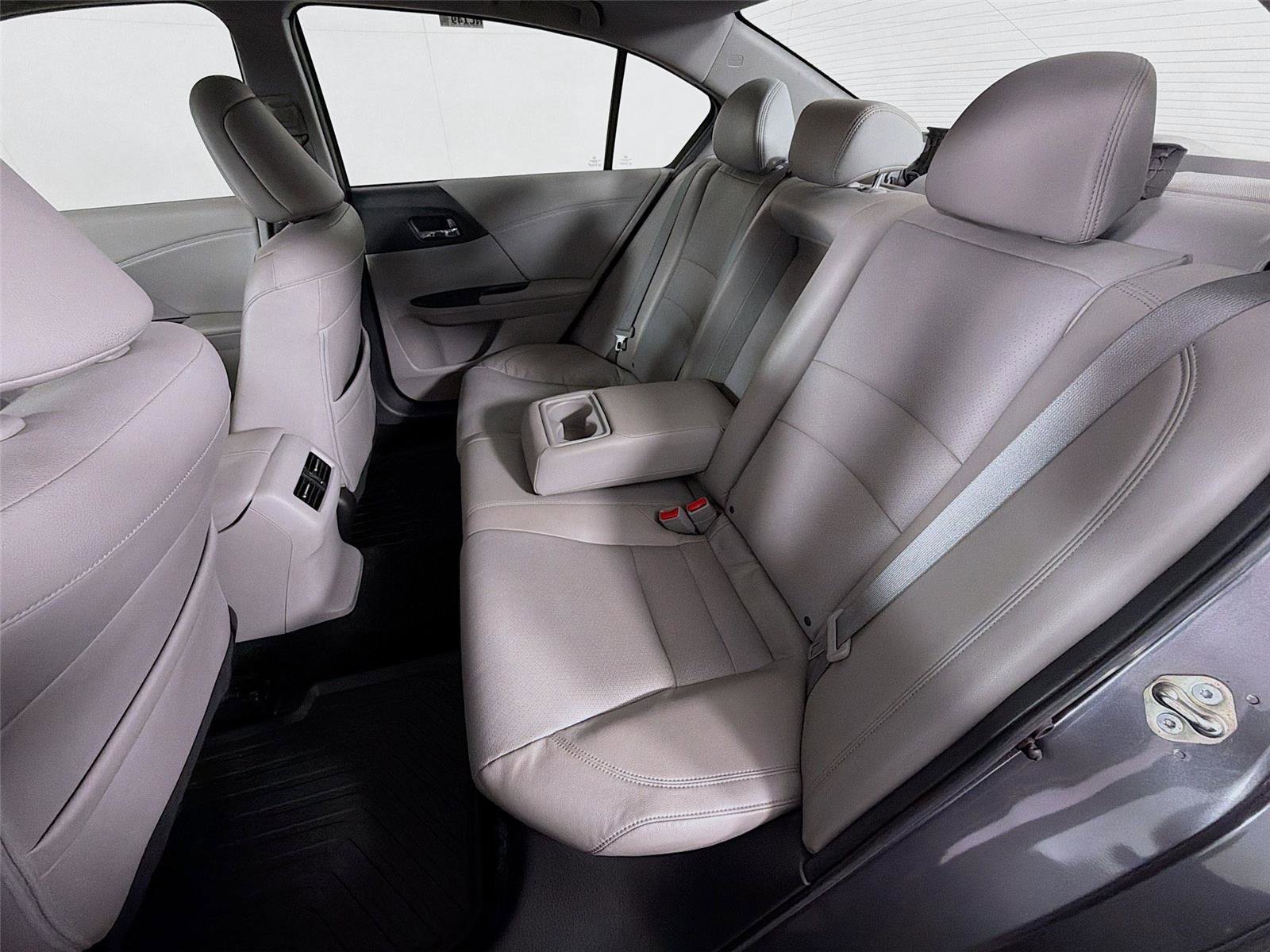 Used 2017 Honda Accord EX-L image 22