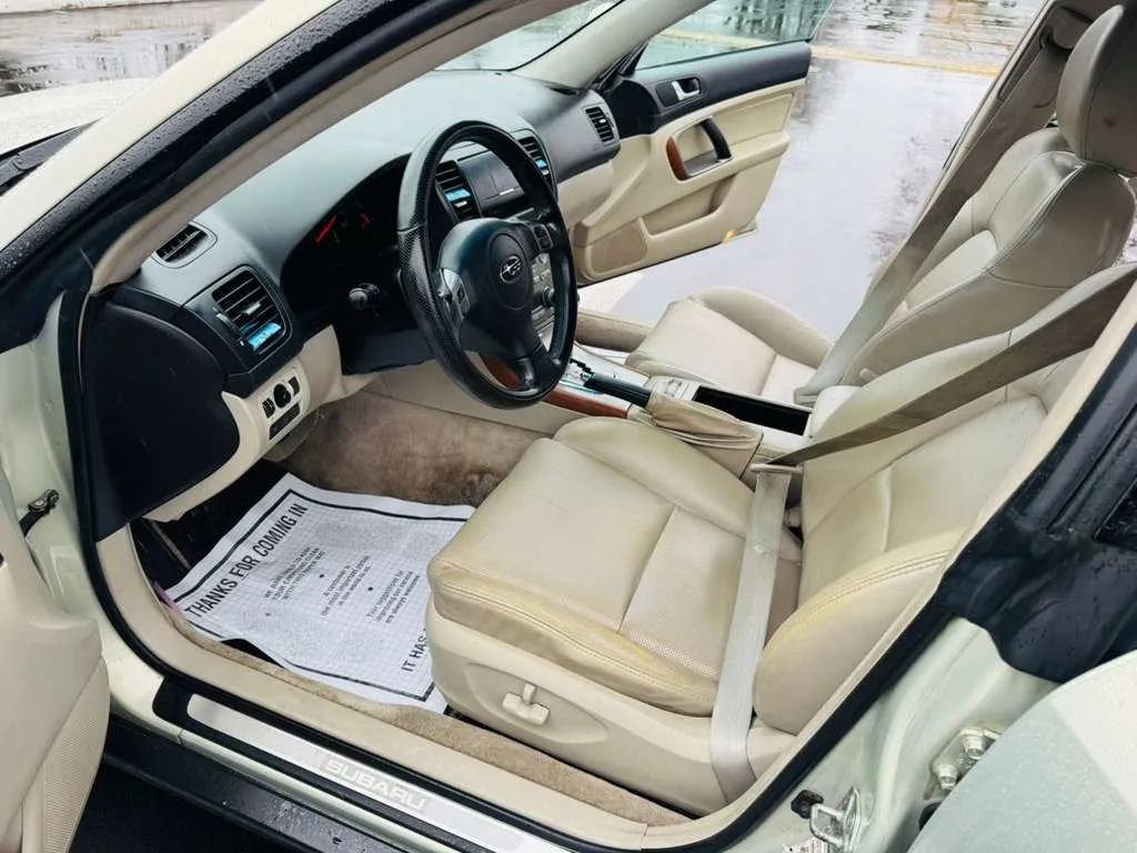 Used 2005 Subaru Outback 2.5XT Limited image 9