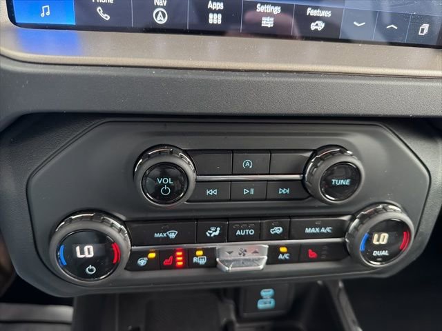 Used 2025 Ford Bronco Outer Banks image 10