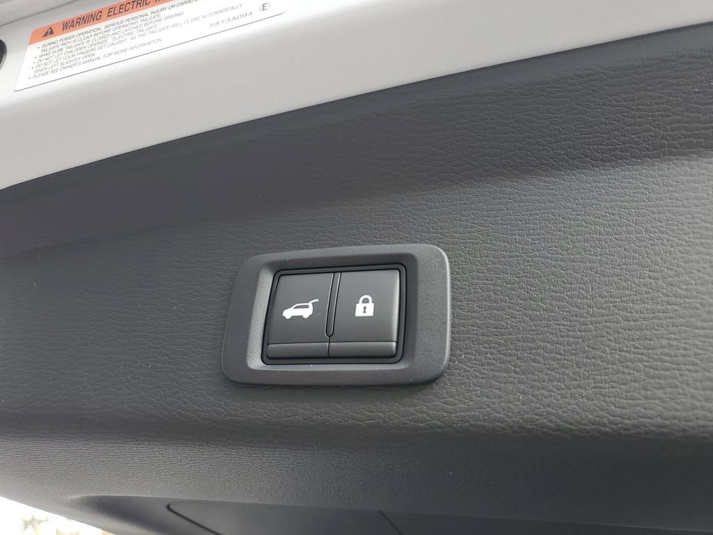 New 2026 Mitsubishi Outlander AWD image 8