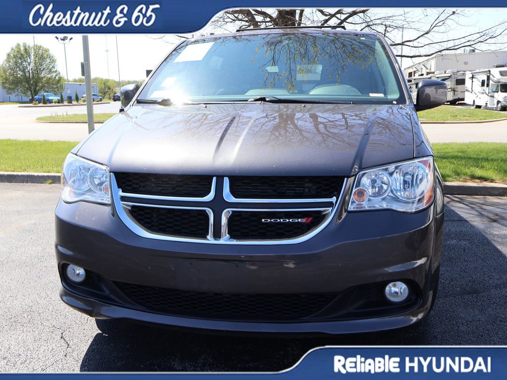 Used 2019 Dodge Grand Caravan SXT image 10