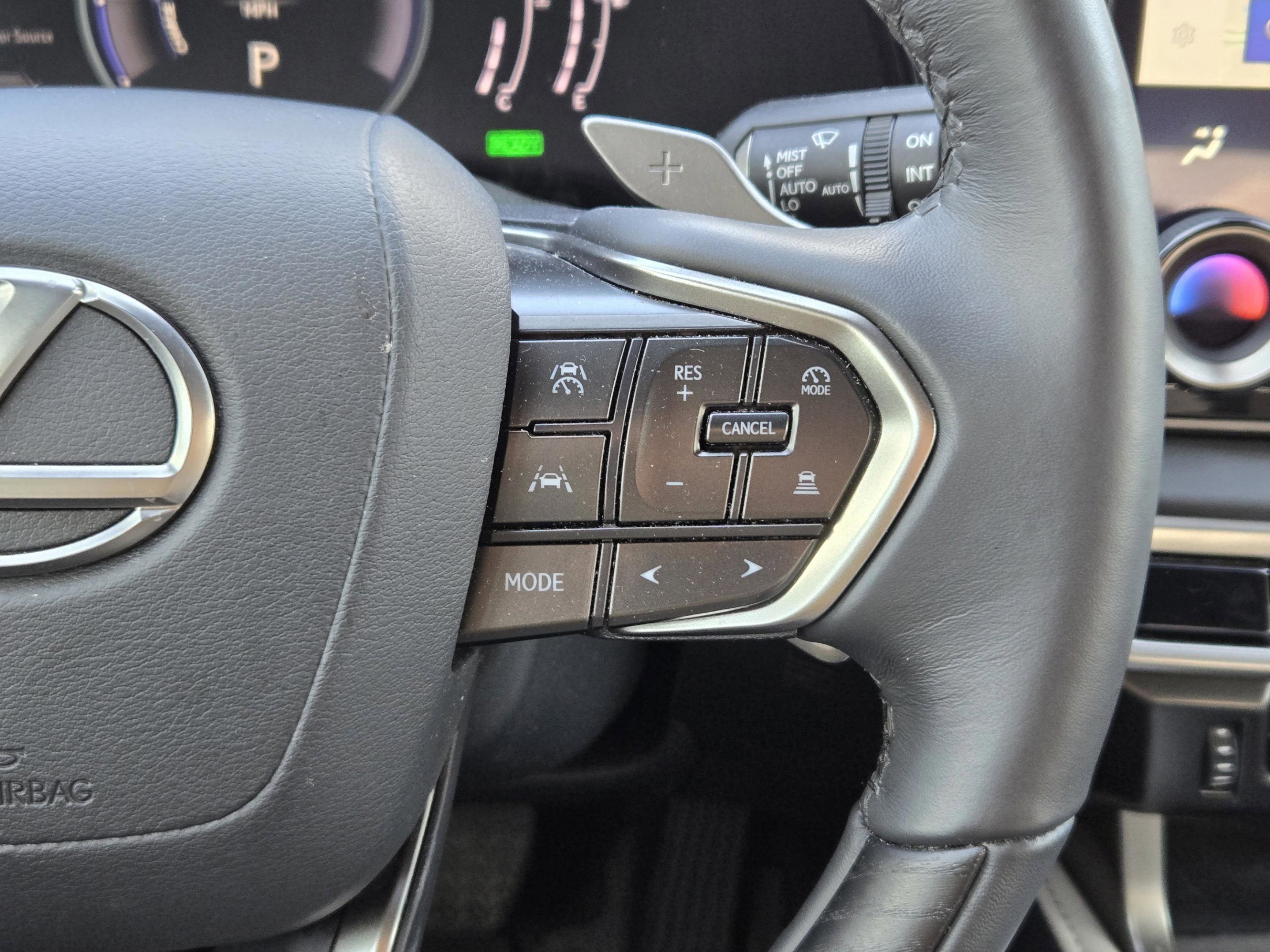 Used 2024 Lexus RX 350h w/ Accessory Package (Z1) image 26