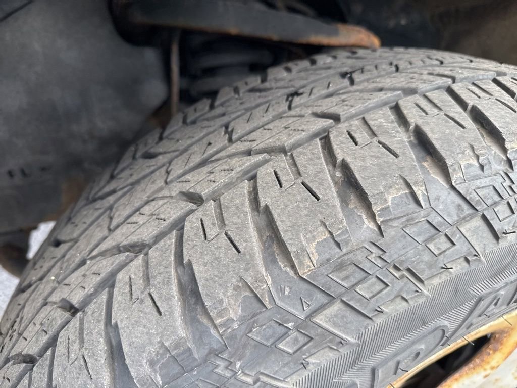 Used 2012 Toyota Tundra 4x4 Double Cab w/ Tow Pkg image 17