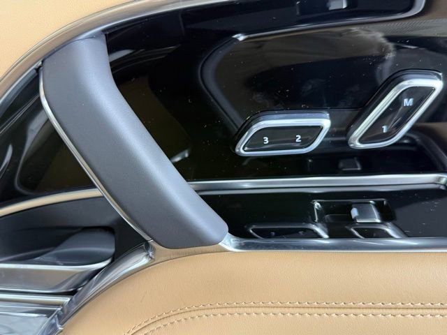 New 2025 Land Rover Range Rover SE image 35