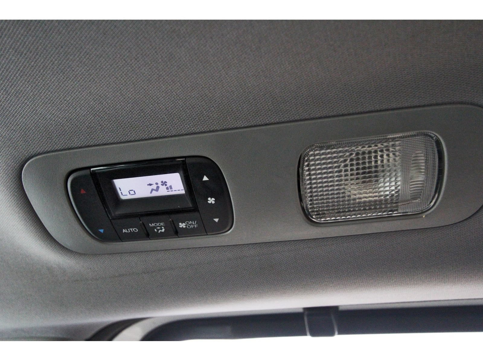 Used 2018 Honda Odyssey EX-L image 16