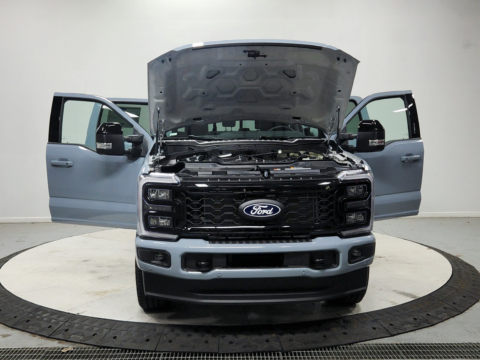 New 2027 Ford F250 Lariat w/ Black Appearance Package AWD/4WD image 11