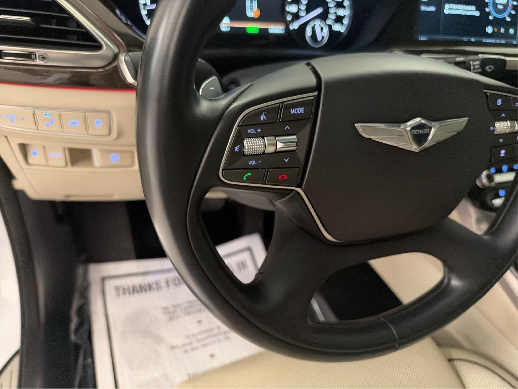 Used 2018 Genesis G90 3.3T Premium RWD image 40