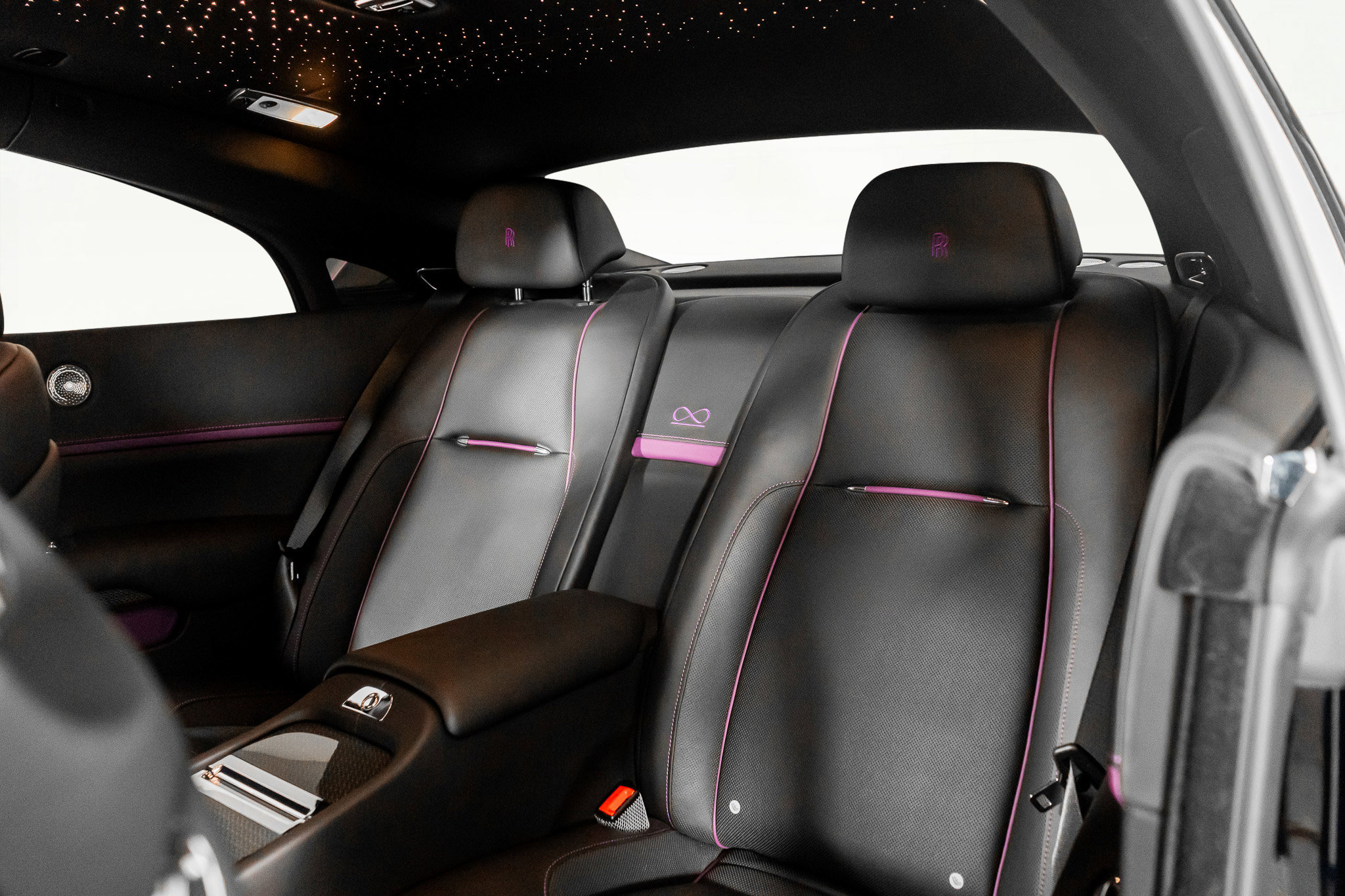 Used 2020 Rolls-Royce Wraith RWD image 35