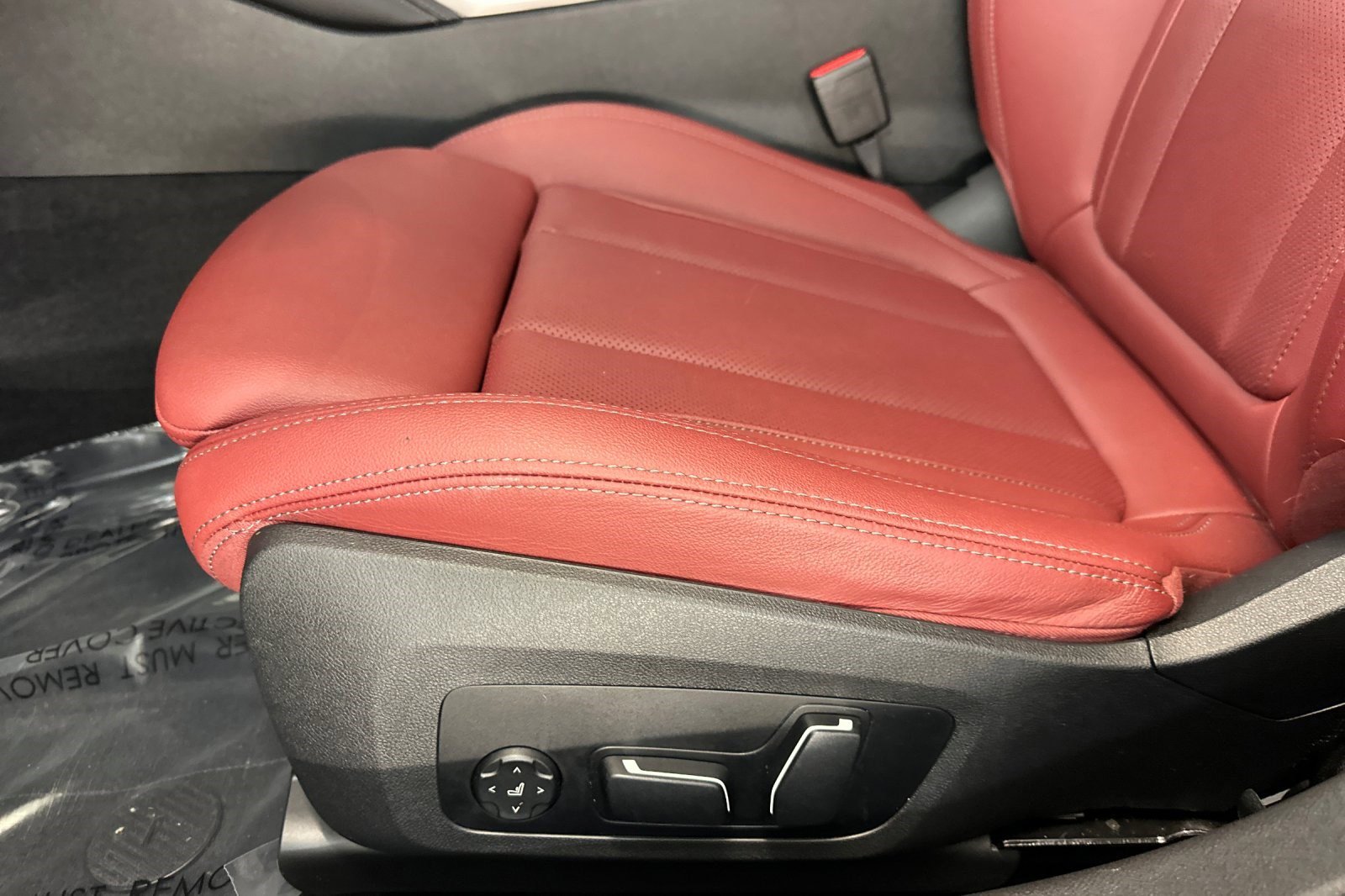 Certified 2024 BMW i4 eDrive35 w/ M Sport Package RWD image 14