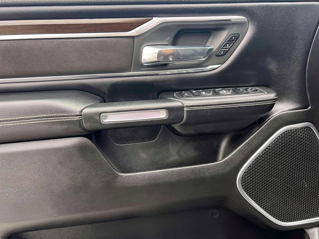 Certified 2021 RAM 1500 Laramie image 16