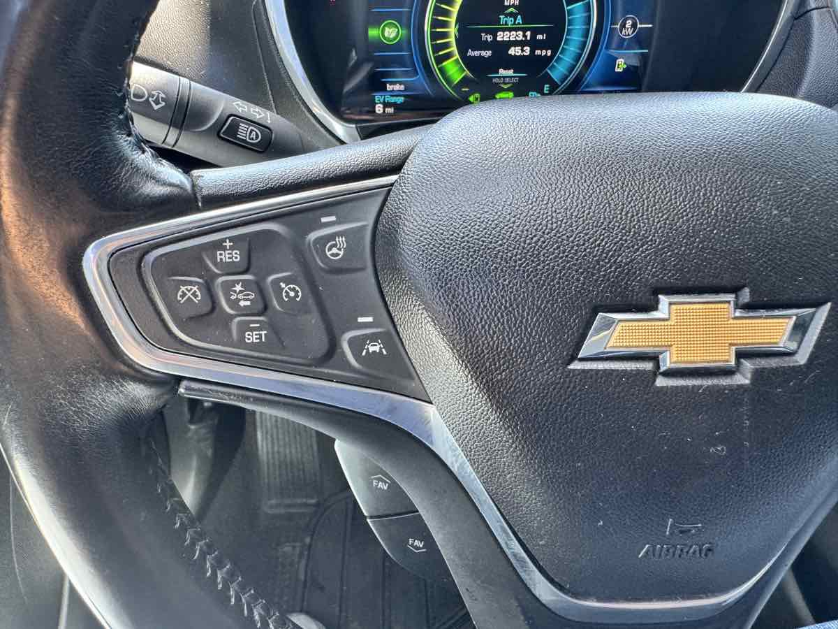 Used 2017 Chevrolet Volt Premier w/ Driver Confidence II Package FWD image 41