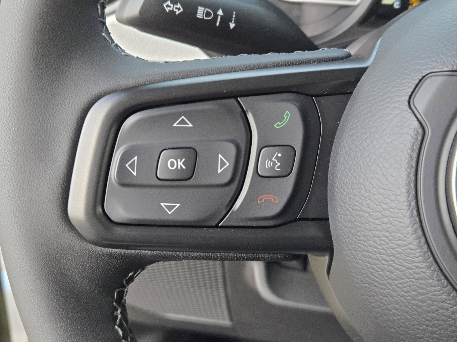 New 2026 Jeep Gladiator Sport AWD/4WD image 19
