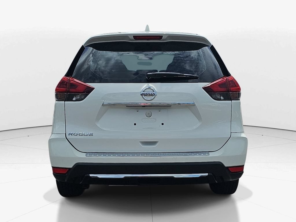 Used 2018 Nissan Rogue S FWD image 7