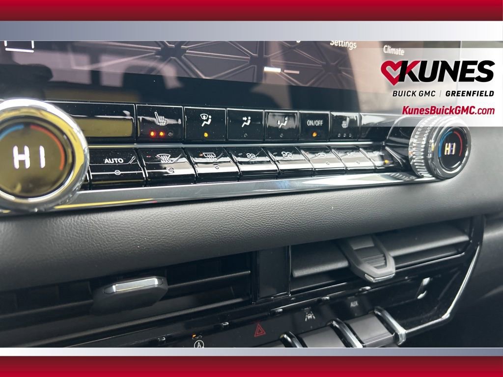 New 2026 GMC Canyon Elevation w/ Convenience Package image 23