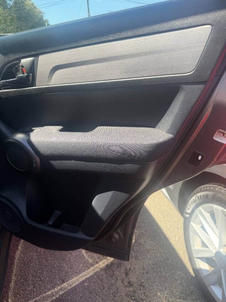 Used 2011 Honda CR-V LX image 5