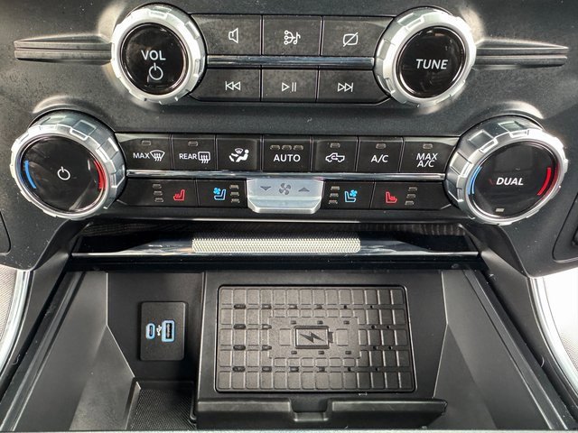 Certified 2023 Ford F150 Platinum w/ Equipment Group 701A High image 30