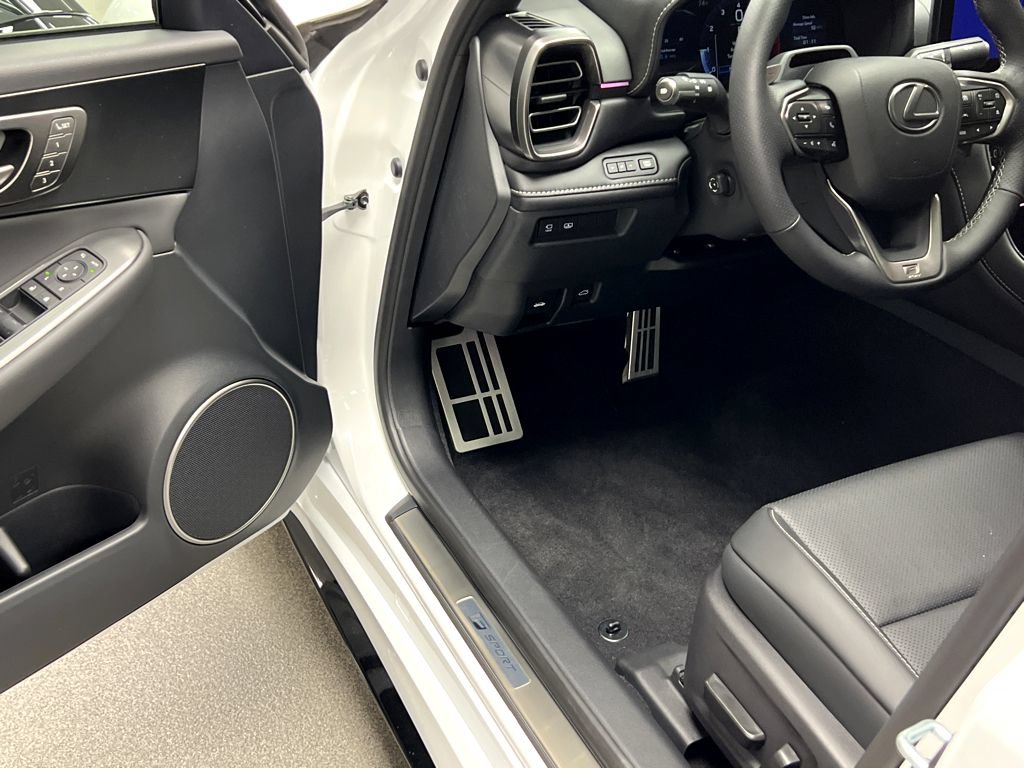 New 2026 Lexus IS 350 F Sport AWD/4WD image 8