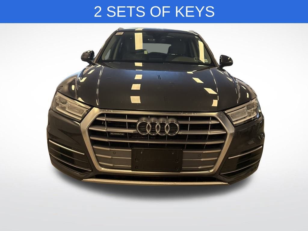 Used 2020 Audi Q5 2.0T Premium w/ Convenience Package image 2