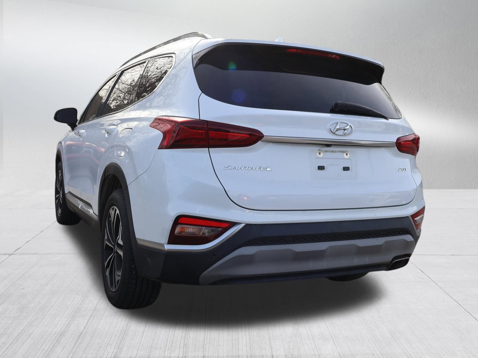 Used 2019 Hyundai Santa Fe Limited image 5