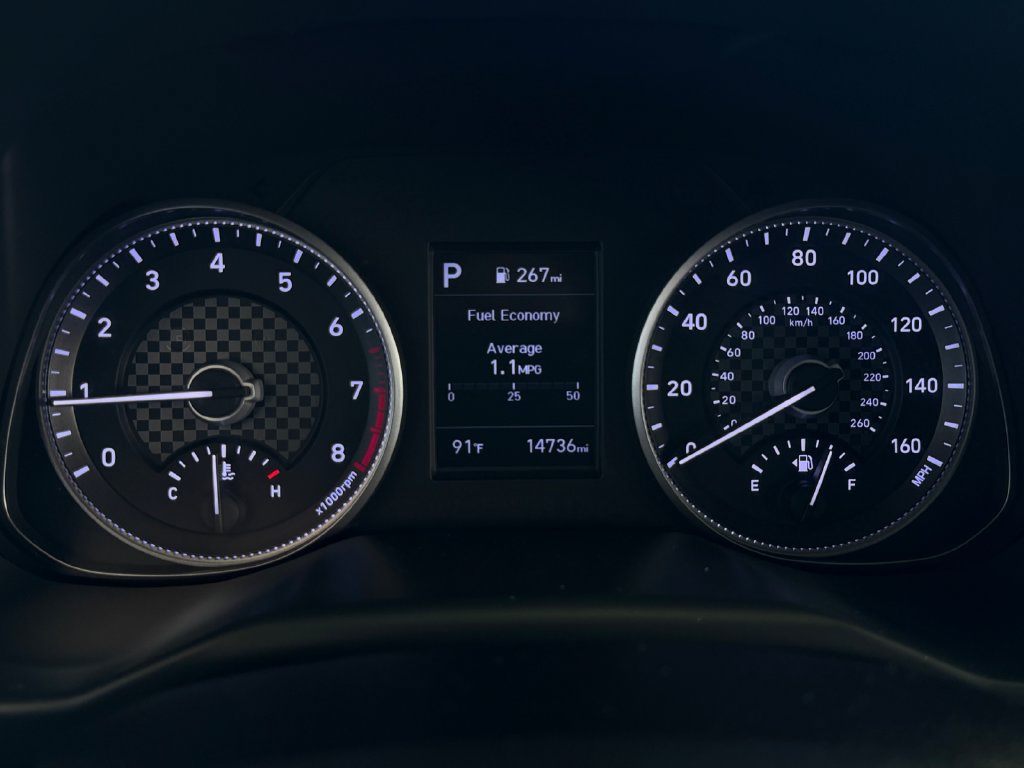 Used 2020 Hyundai Elantra SE FWD image 14