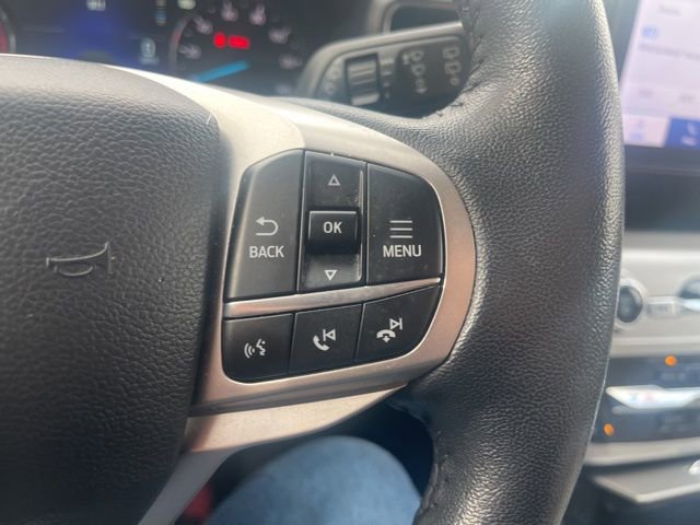 Used 2022 Ford Explorer XLT w/ Equipment Group 202A image 32