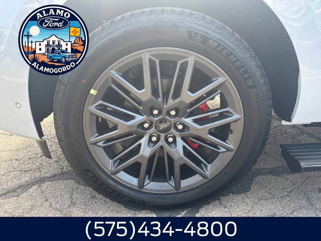 New 2025 Ford Expedition Platinum w/ Stealth Performance Package AWD/4WD image 2