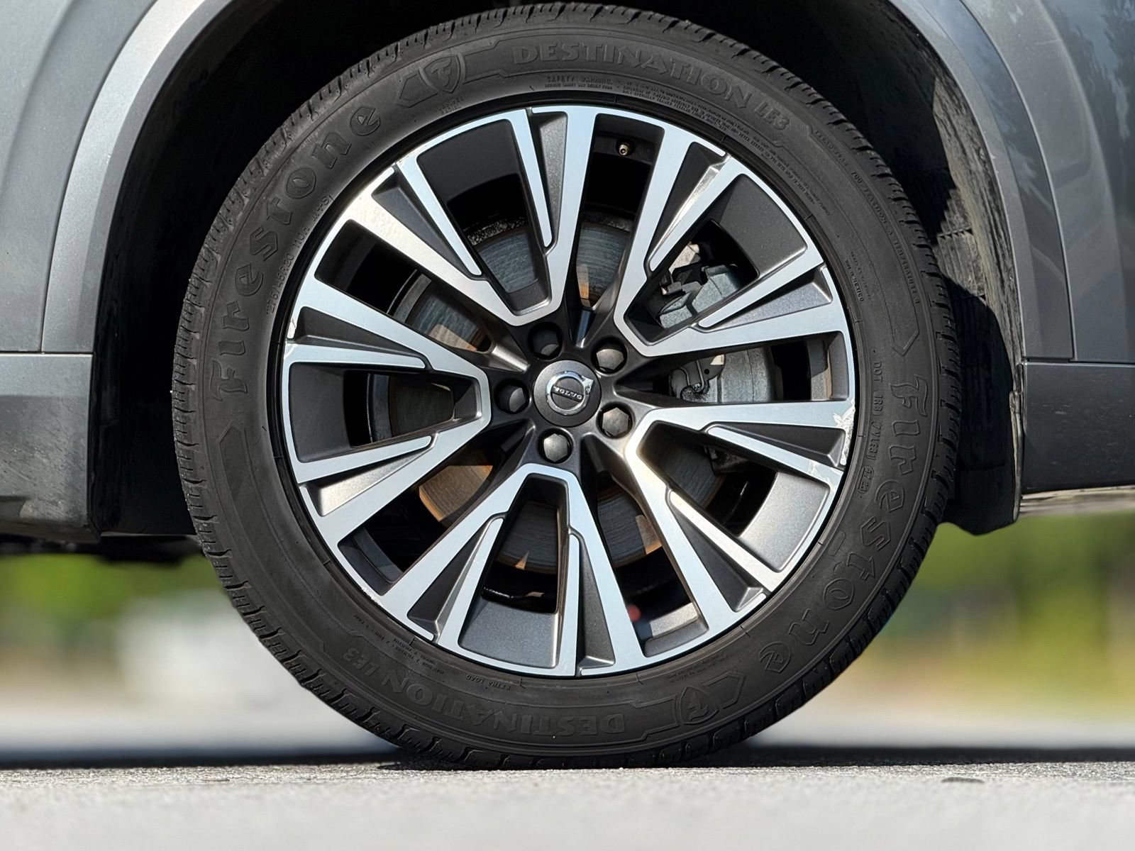 Used 2020 Volvo XC90 T5 Momentum w/ Protection Package FWD image 21