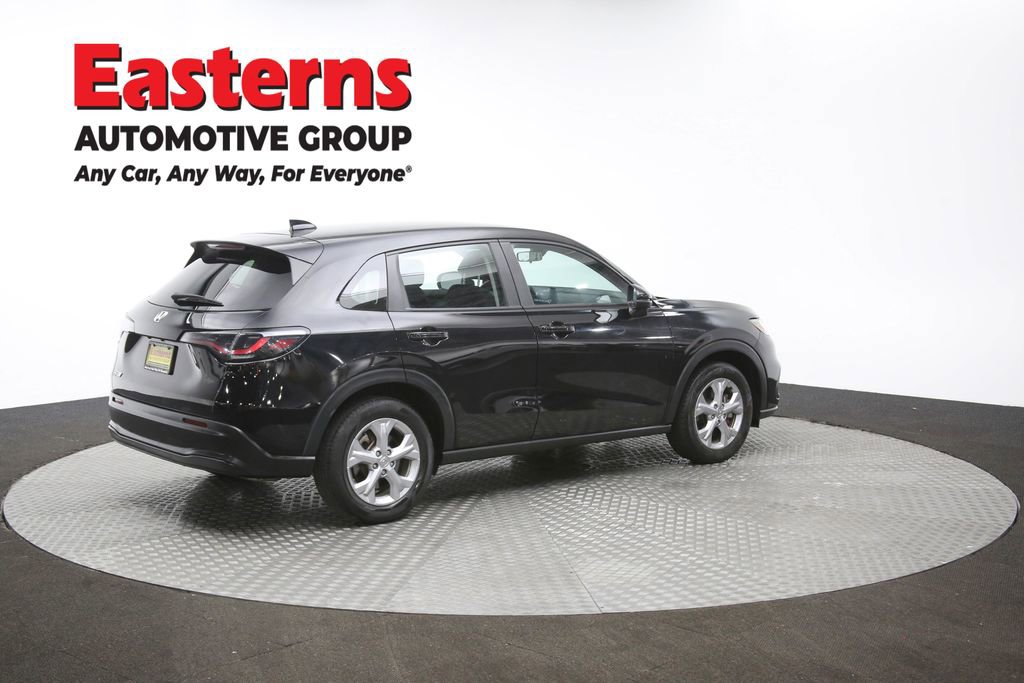 Used 2023 Honda HR-V LX image 41