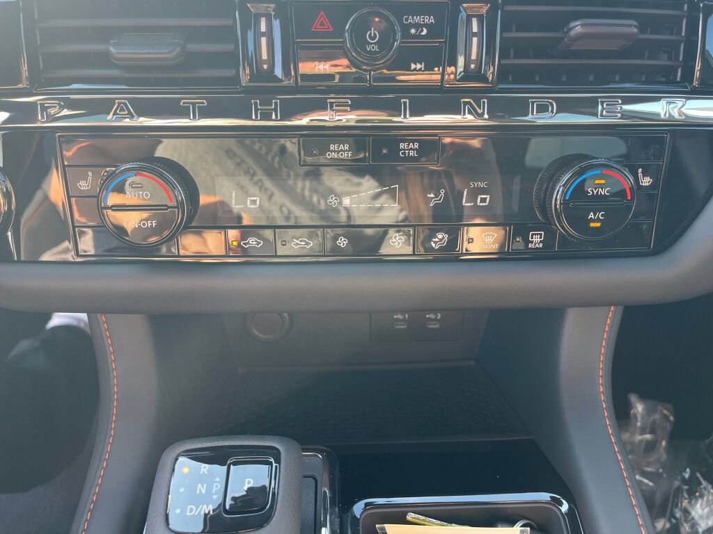 New 2026 Nissan Pathfinder Rock Creek AWD/4WD image 13