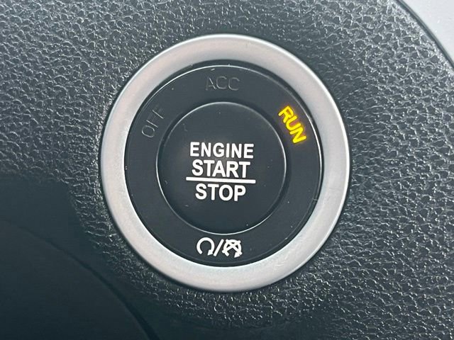 Used 2022 Chrysler 300 Touring w/ Sport Appearance Package image 15