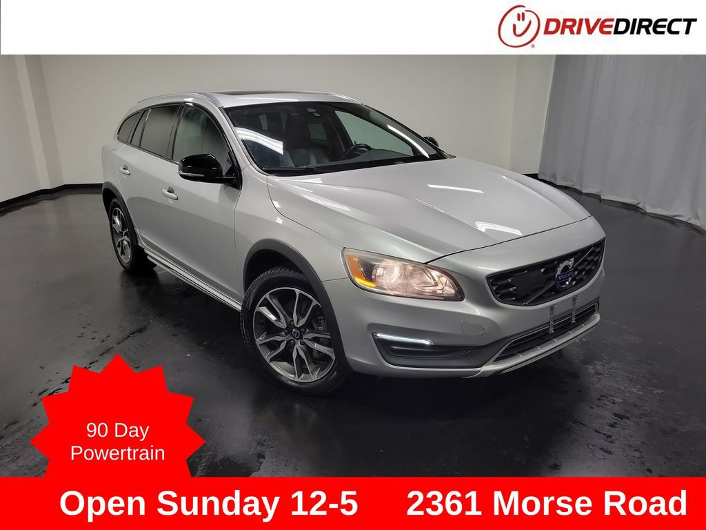 Used 2017 Volvo V60 T5 Cross Country w/ Convenience Package