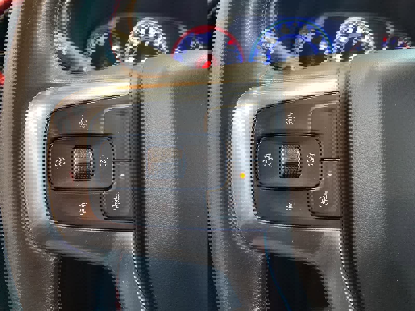 Used 2019 Chevrolet Blazer RS w/ Sun and Wheels Package image 20