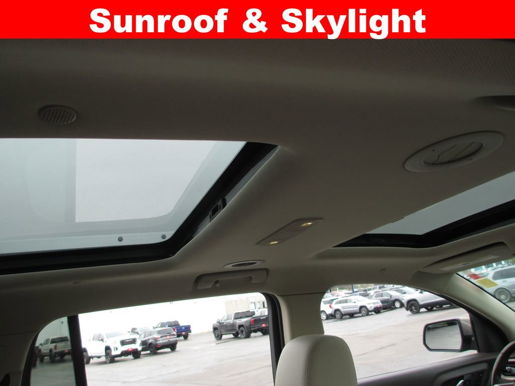 Used 2019 GMC Acadia Denali image 15