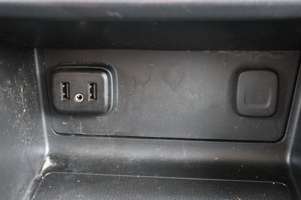 Used 2020 Chevrolet Colorado W/T image 11