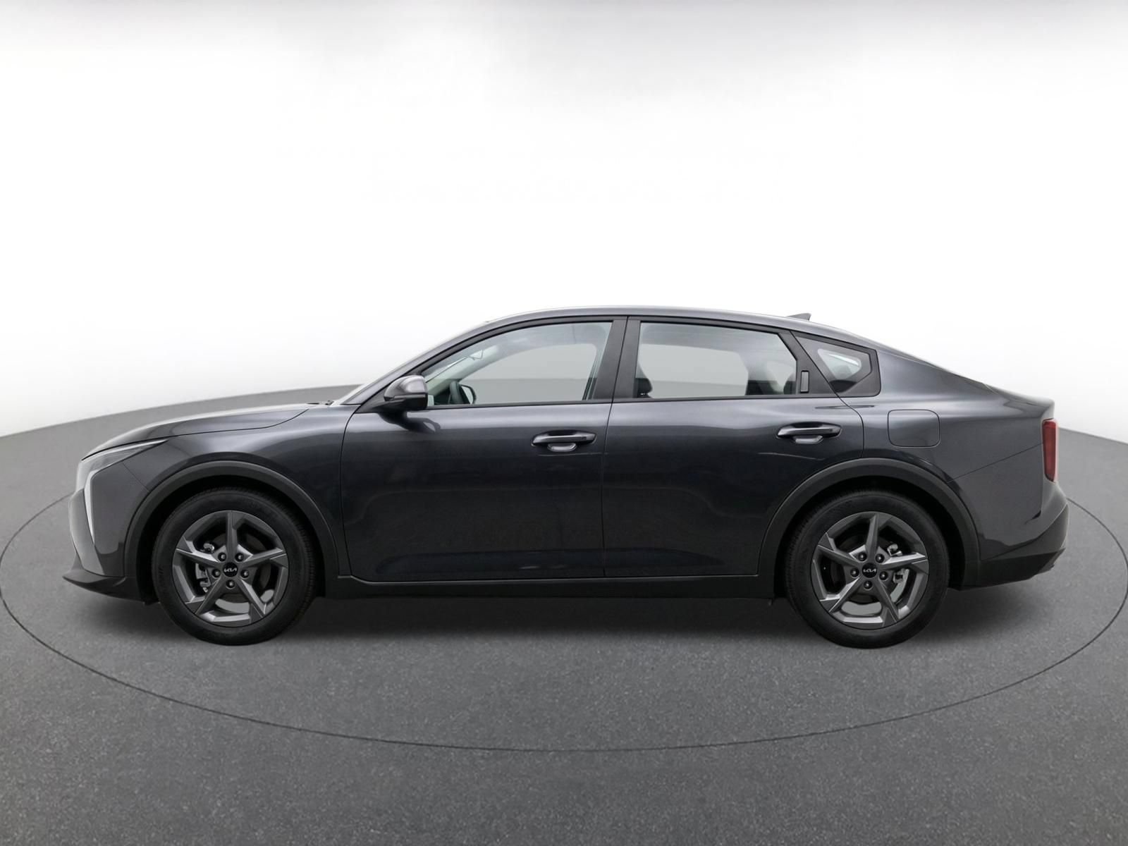 Used 2026 Kia K4 FWD image 4