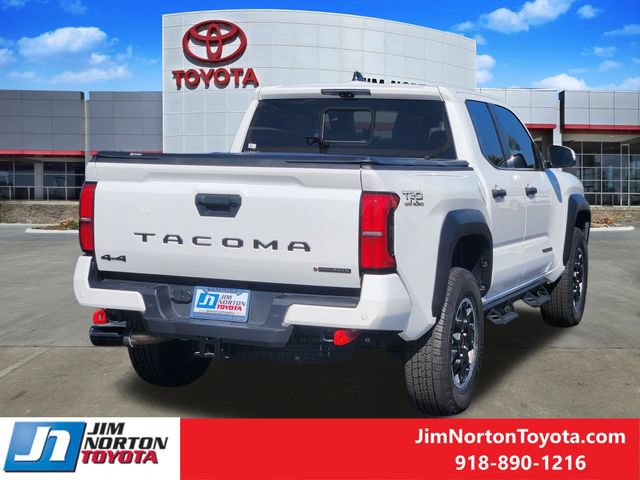 Used 2025 Toyota Tacoma TRD Off-Road w/ TRD Off Road Premium Package AWD/4WD image 6
