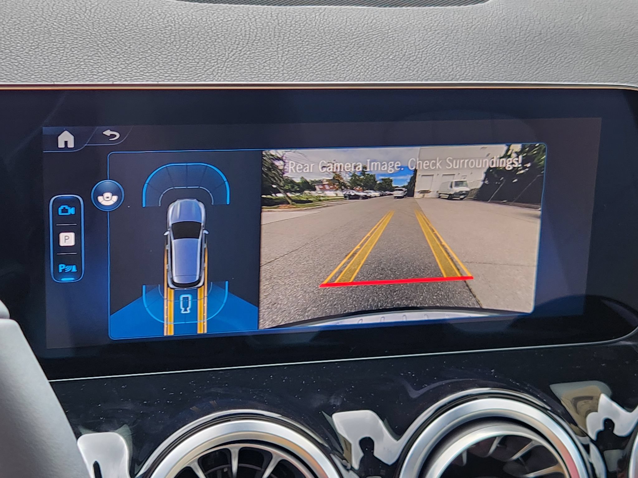 New 2026 Mercedes-Benz GLA 250 4MATIC image 23