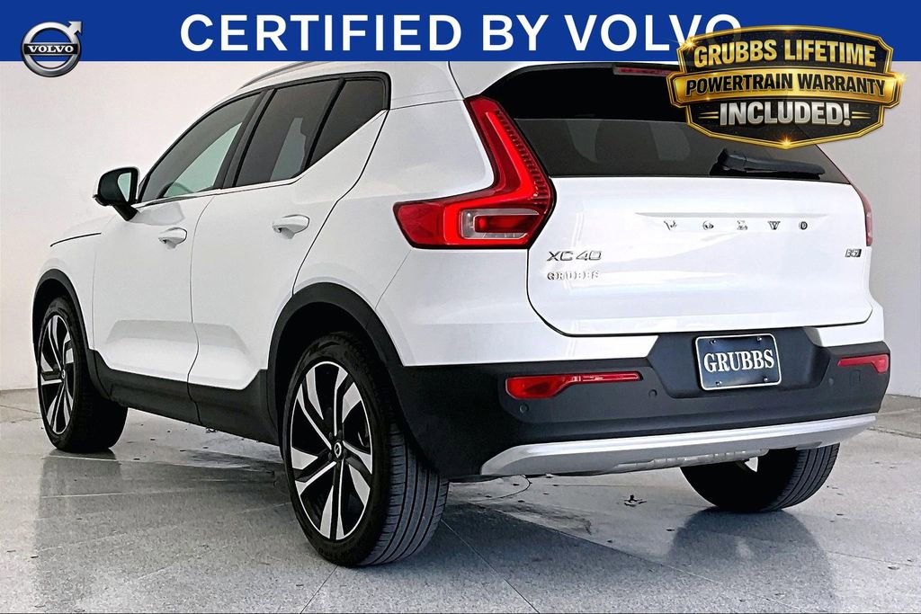 Certified 2024 Volvo XC40 B5 Ultimate w/ Protection Package Premier AWD/4WD image 16