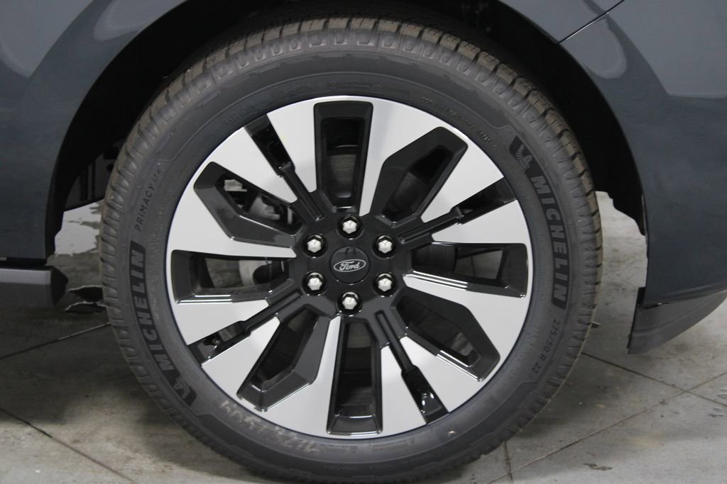 New 2026 Ford Expedition Max Platinum AWD/4WD image 11