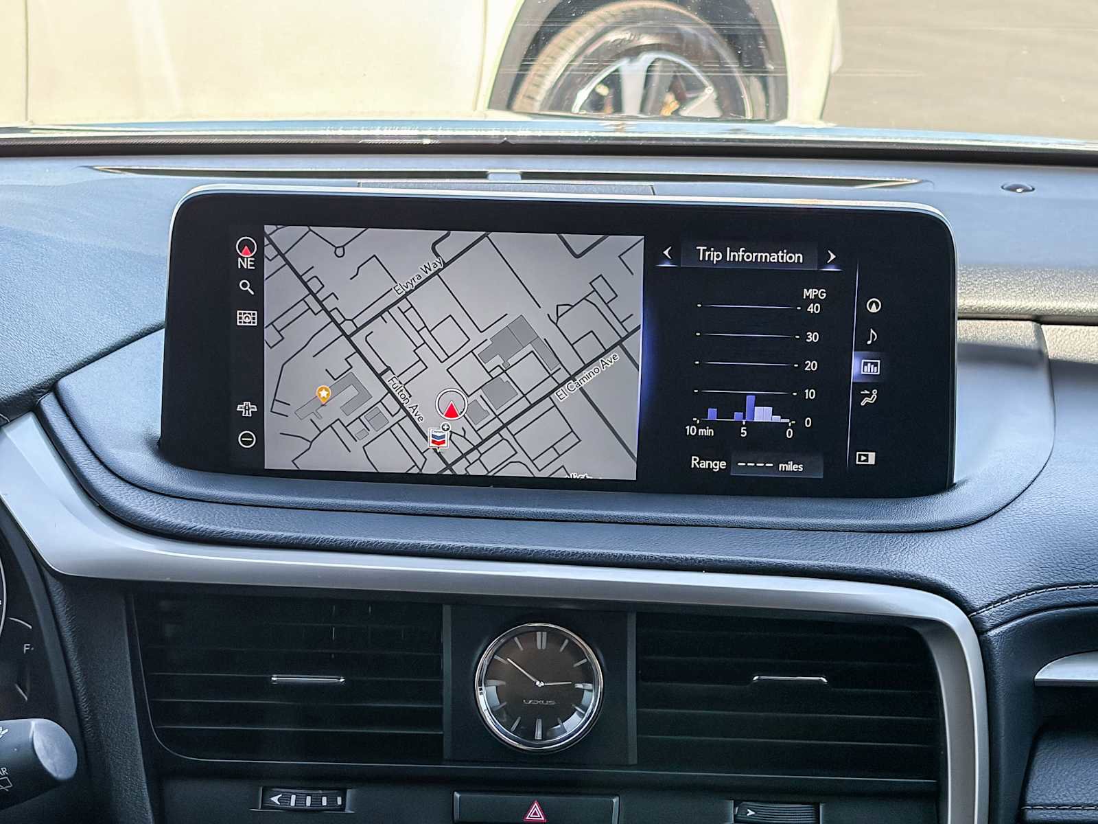 Certified 2022 Lexus RX 350 FWD w/ Premium Package image 13