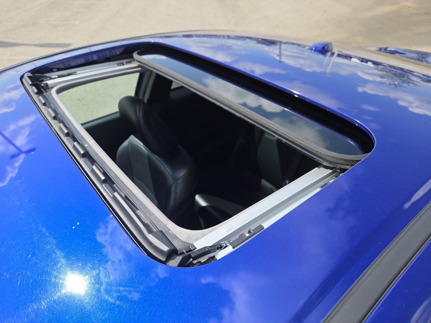 Used 2015 Honda Accord EX-L image 3