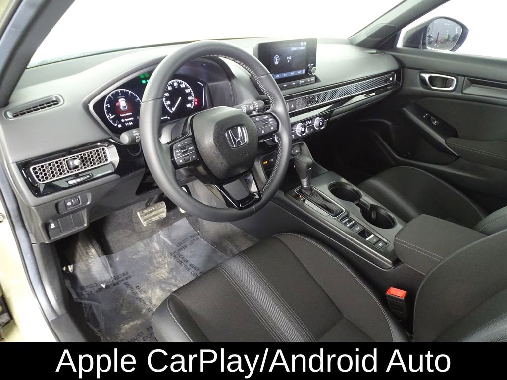 Used 2025 Honda Civic Sport image 15